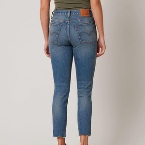 High Rise Wedgie Jean